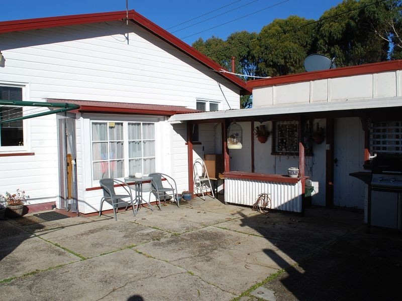 23 McArthur Street, Wynyard TAS 7325