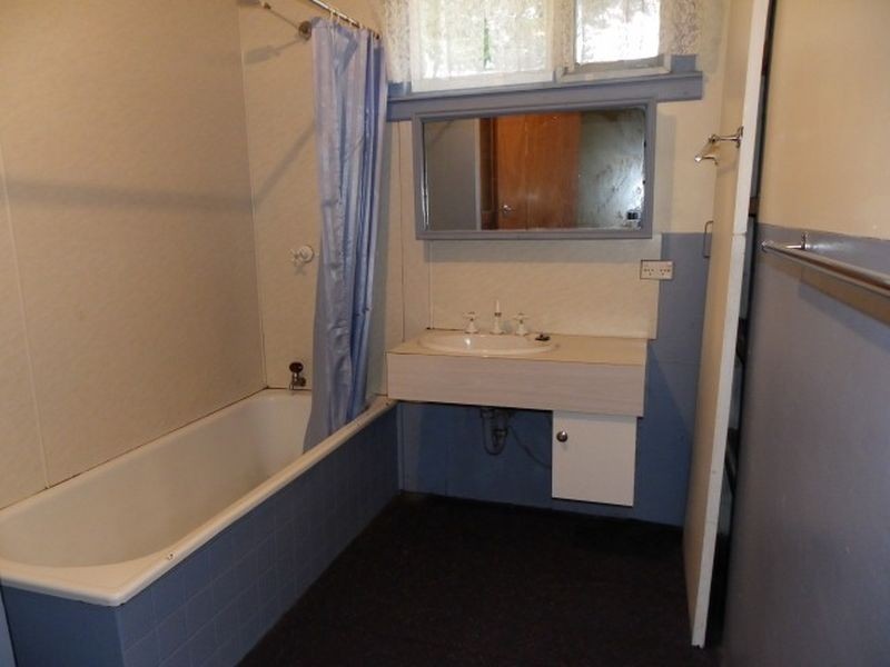 16796 Bass Highway, Flowerdale TAS 7325