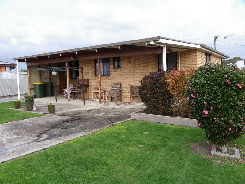 7 Daphne Street, Wynyard TAS 7325