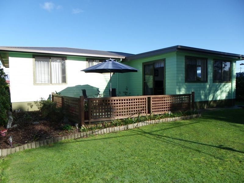 2 Pergola Crescent, Wynyard TAS 7325