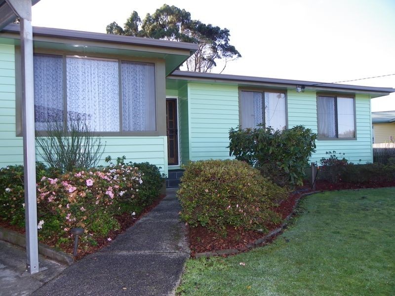 2 Pergola Crescent, Wynyard TAS 7325