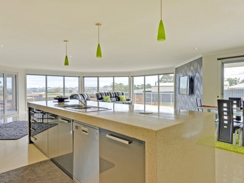 128 Lennah Drive, Wynyard TAS 7325
