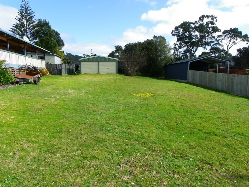 6 Kenelm Avenue, Sisters Beach TAS 7321