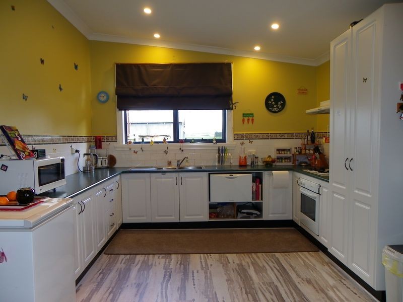 17566 Bass Highway, Boat Harbour TAS 7321