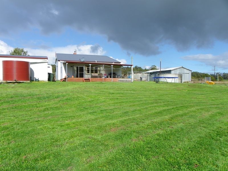17566 Bass Highway, Boat Harbour TAS 7321