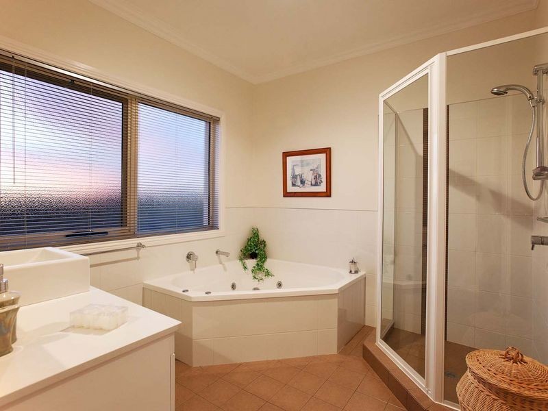 3 Alicia Court, Wynyard TAS 7325