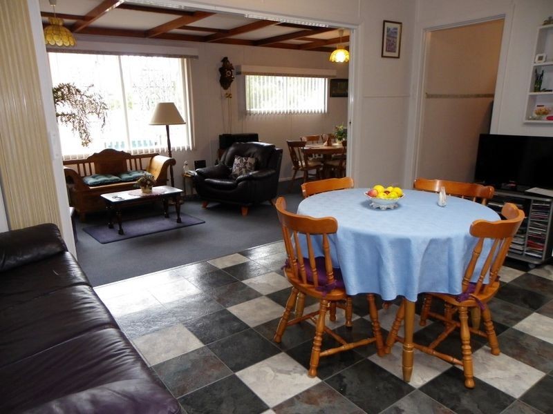 4 Honeysuckle Avenue, Sisters Beach TAS 7321