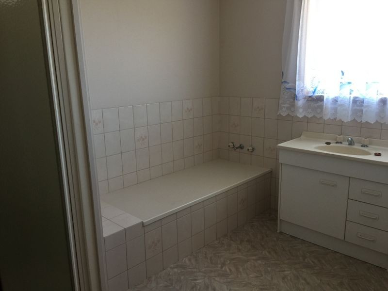 Unit 2 31 Saunders Street, Wynyard TAS 7325