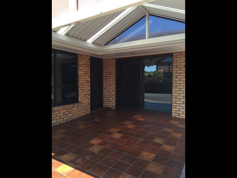 Unit 2 31 Saunders Street, Wynyard TAS 7325