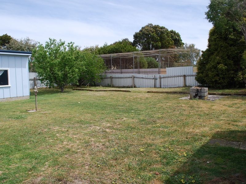 143 Old Bass Highway, Wynyard TAS 7325
