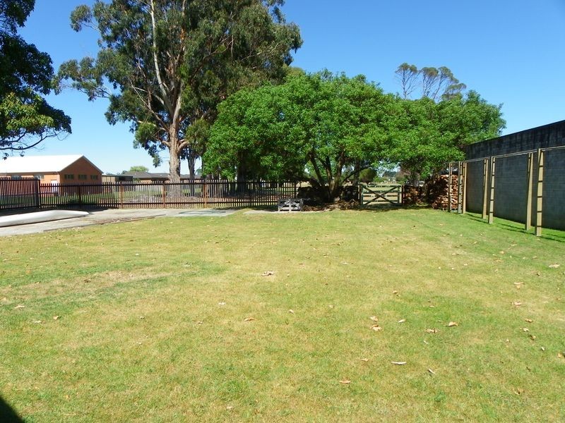 16 Austin Street, Wynyard TAS 7325