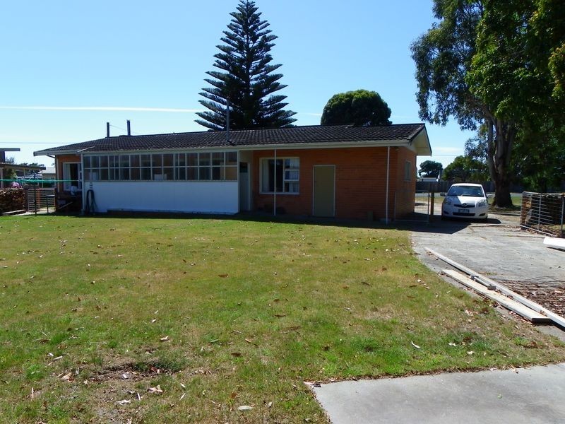 16 Austin Street, Wynyard TAS 7325