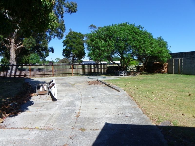 16 Austin Street, Wynyard TAS 7325