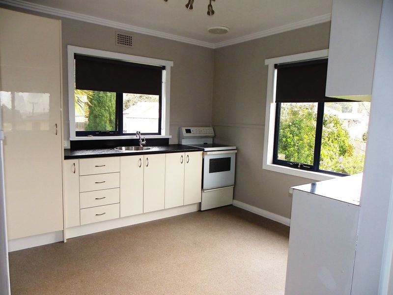 66 Simpson Street, Somerset TAS 7322