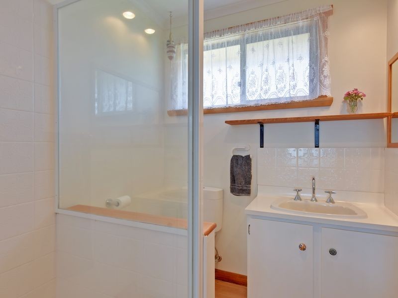 66 Old Bass Highway, Wynyard TAS 7325
