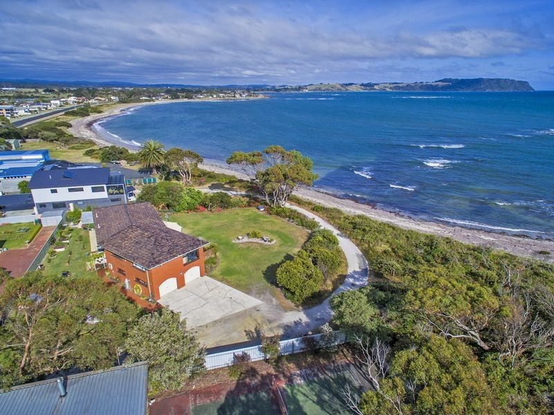 66 Old Bass Highway, Wynyard TAS 7325