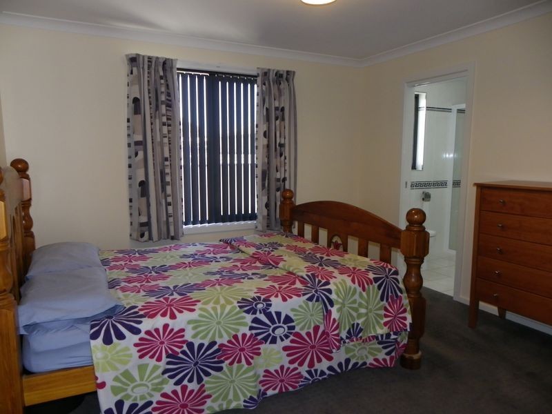 2/57a Saunders Street, Wynyard TAS 7325