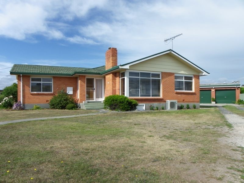58 Saunders Street, Wynyard TAS 7325