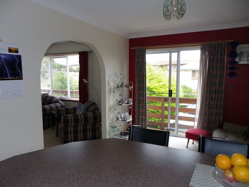 6 Old Cam Road, Somerset TAS 7322