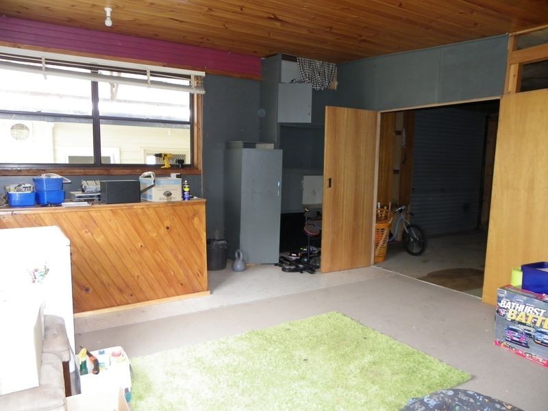 6 Old Cam Road, Somerset TAS 7322