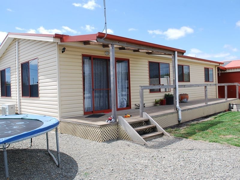 2 Barnett Street, Black River TAS 7321
