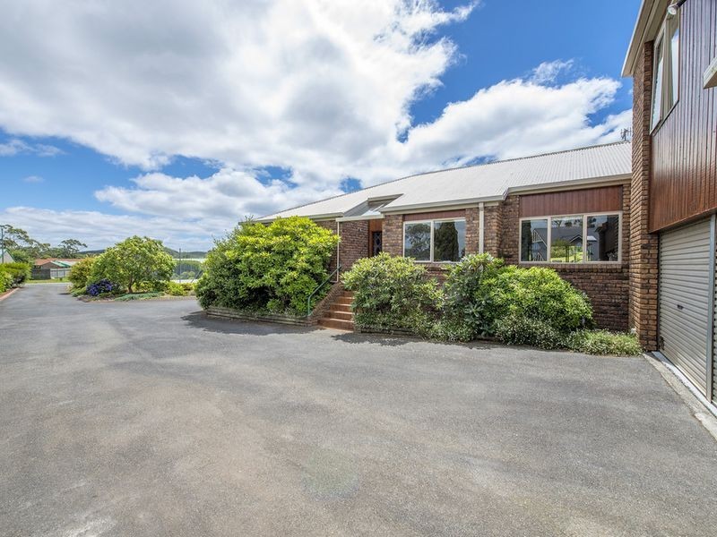 42 Freestone Crescent, Wynyard TAS 7325