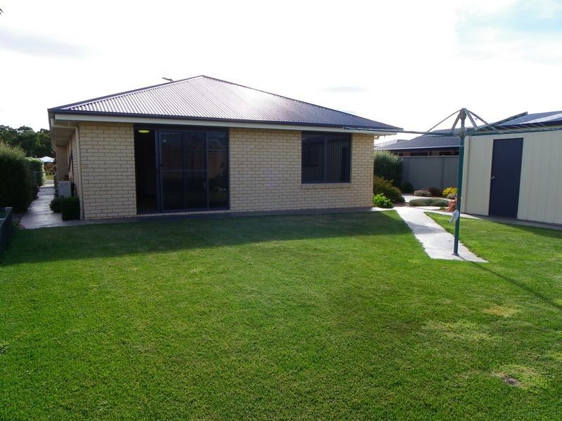 8 Katelyn Drive, Wynyard TAS 7325