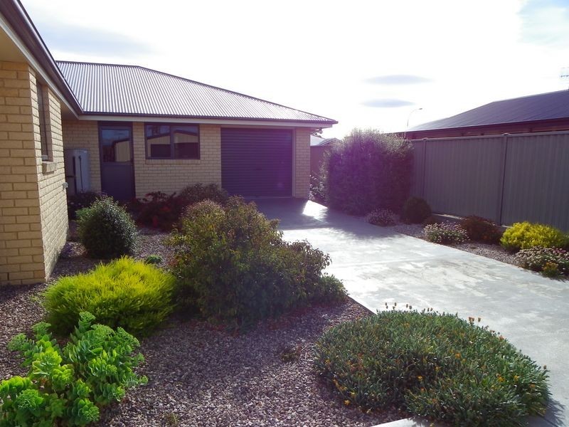 8 Katelyn Drive, Wynyard TAS 7325