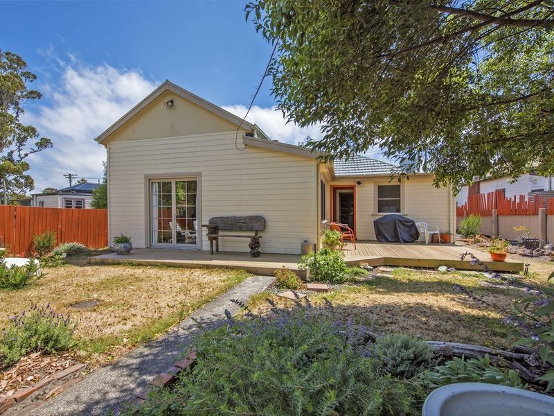 3 Old Bass Highway, Wynyard TAS 7325
