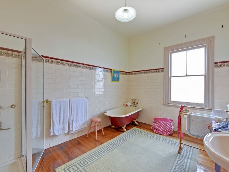 3 Old Bass Highway, Wynyard TAS 7325