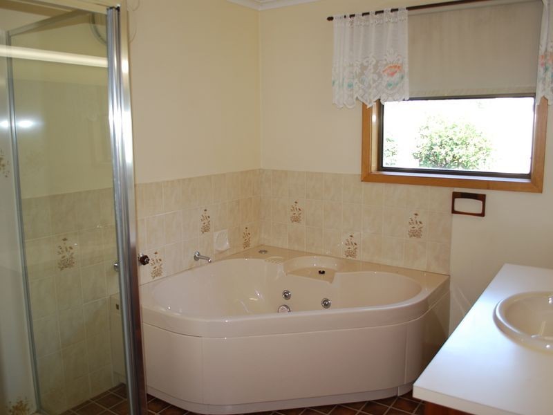 47A Old Bass Highway, Wynyard TAS 7325