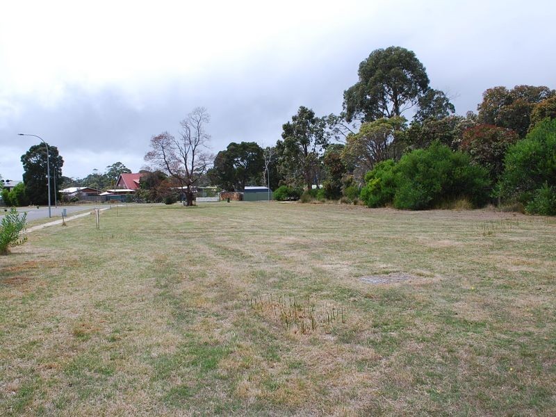 . Serrata Crescent, Sisters Beach TAS 7321