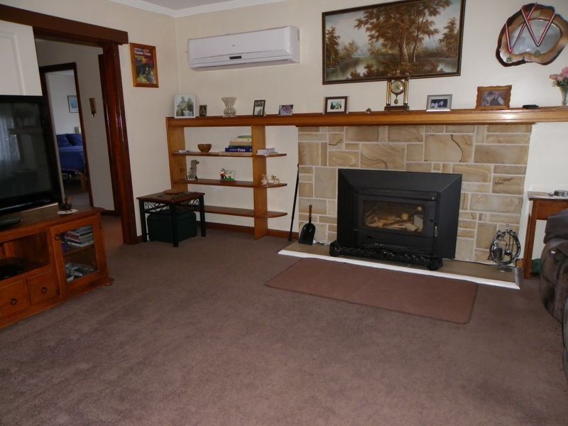 13 Crisp Street, Cooee TAS 7320