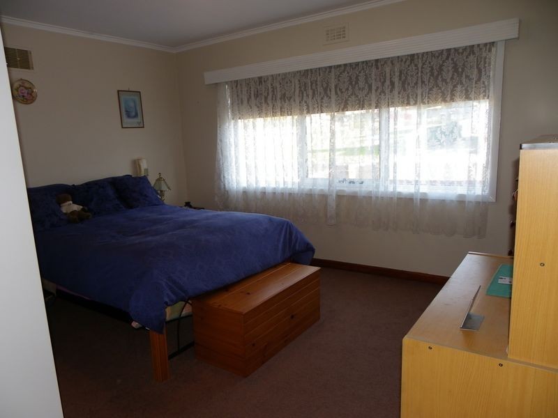 13 Crisp Street, Cooee TAS 7320