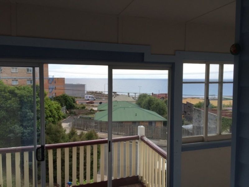 17 Olive Street, Burnie TAS 7320