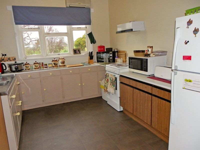 55 Old Bass Highway, Wynyard TAS 7325