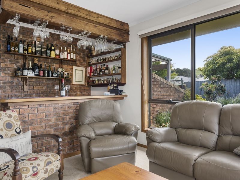 33 Freestone Crescent, Wynyard TAS 7325