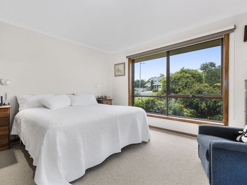 33 Freestone Crescent, Wynyard TAS 7325