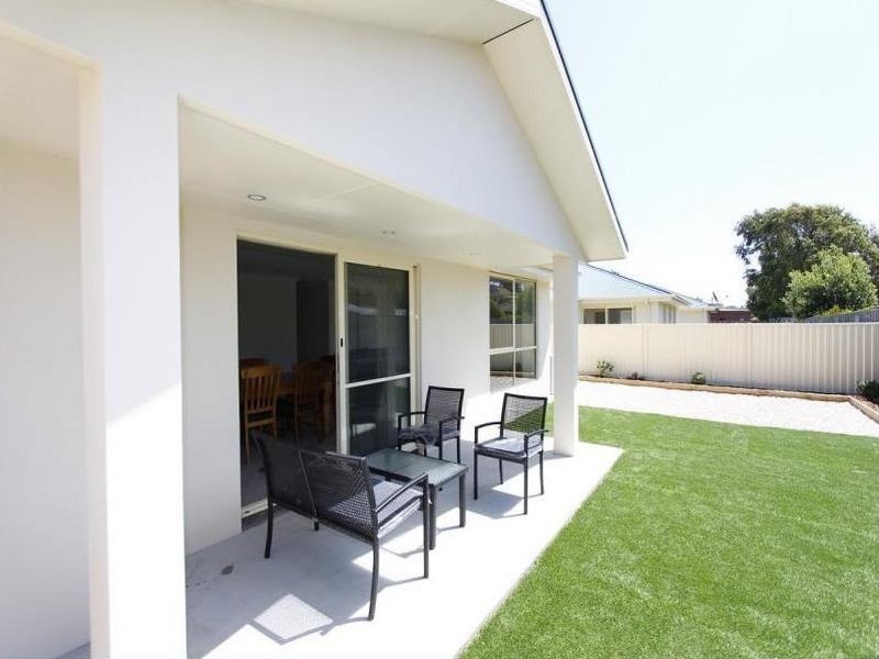 Unit 2/29 Freestone Crescent, Wynyard TAS 7325