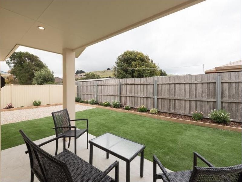 Unit 2/29 Freestone Crescent, Wynyard TAS 7325