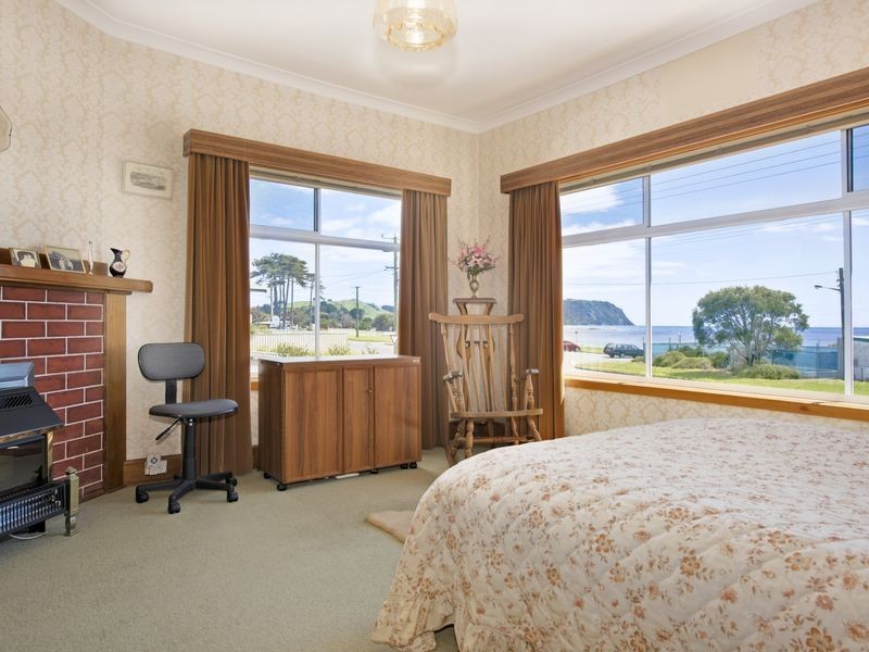 21 Old Bass Highway, Wynyard TAS 7325
