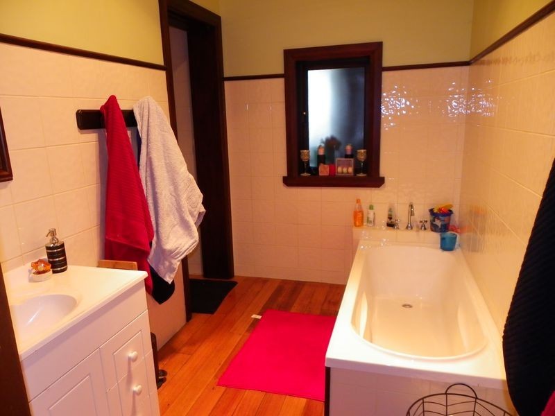 18 Jackson Street, Wynyard TAS 7325