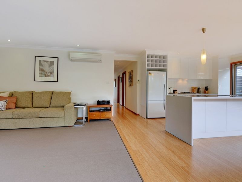 10 Elfrida Avenue, Sisters Beach TAS 7321