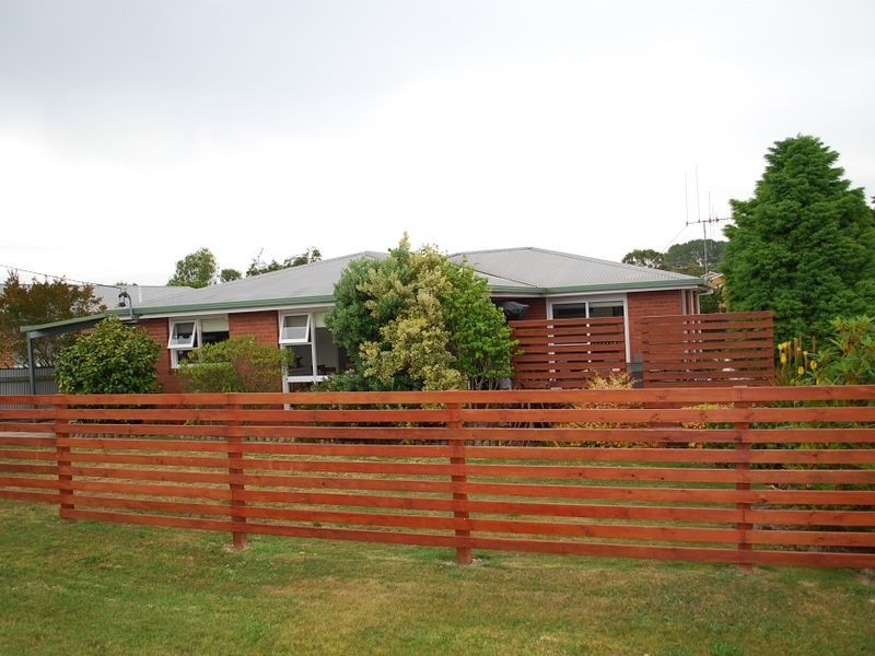 8 Cotton Street, Wynyard TAS 7325