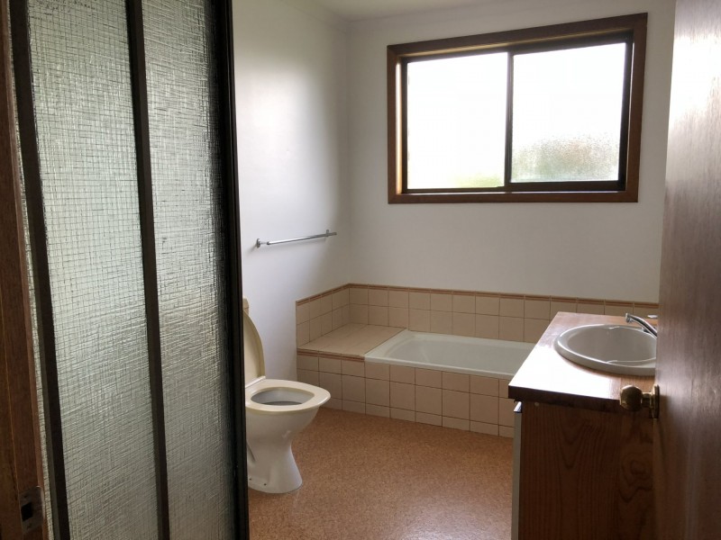 17 Freestone Crescent, Wynyard TAS 7325