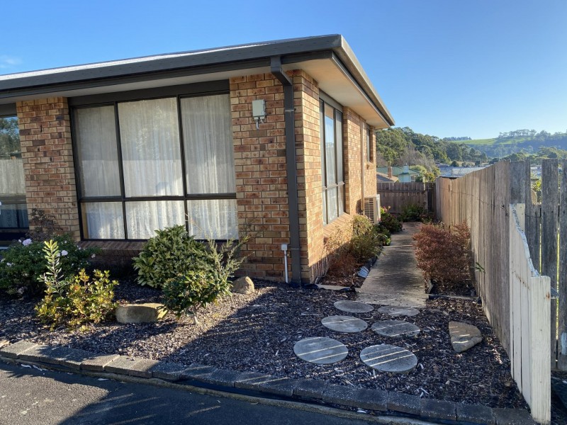 Unit 1/56 Simpson Street, Somerset TAS 7322