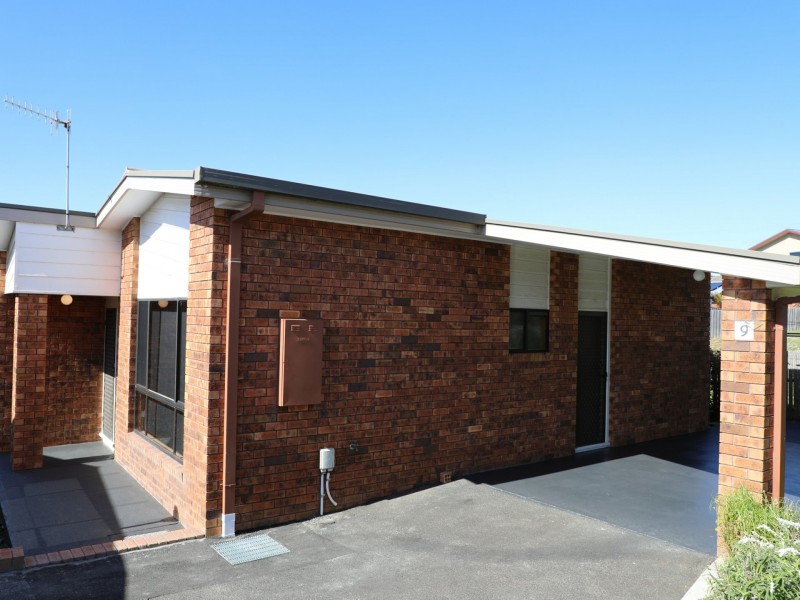 9/60 Lyons Street, Somerset TAS 7322