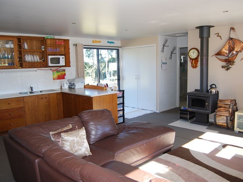 184 Lyons Road, Lapoinya TAS 7325
