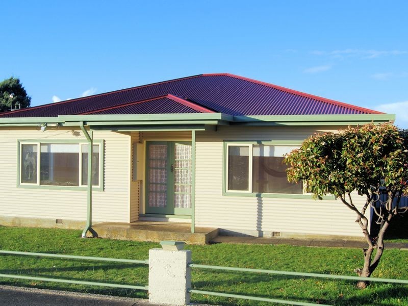 23 Hogg Street, Wynyard TAS 7325