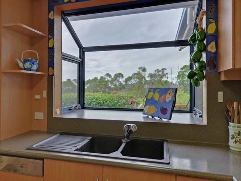 494 Tollymore Road, Table Cape TAS 7325